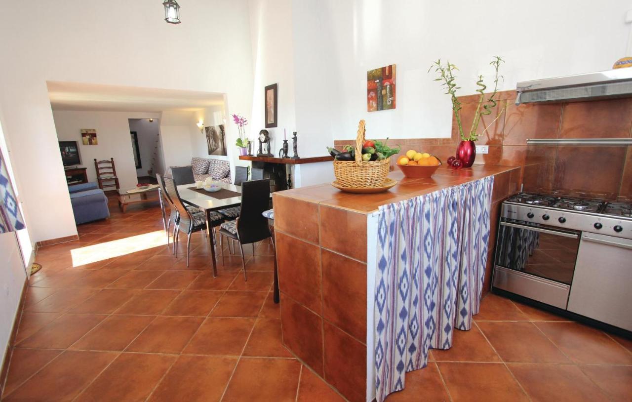 Gorgeous Home In Muro With Kitchen Екстериор снимка